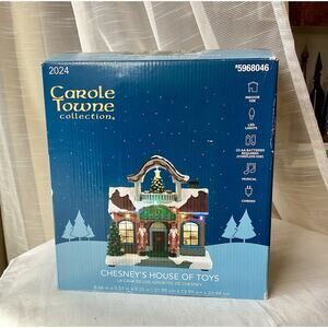 Carole Towne Collection 2024 Chesney’s House Of Toys Christmas Village 5968046